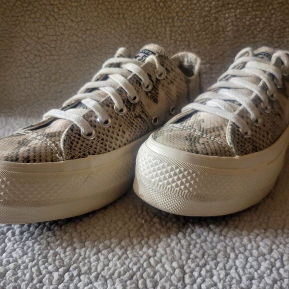 Converse Women's Chuck Taylor All Star Lift Snake Skin Effect -  Size 6 - Picture 3 of 10